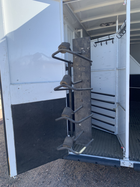 Used 2003 Logan Coach Legend Other