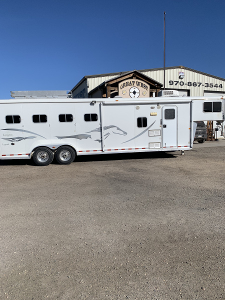Used 2003 Logan Coach Legend Other