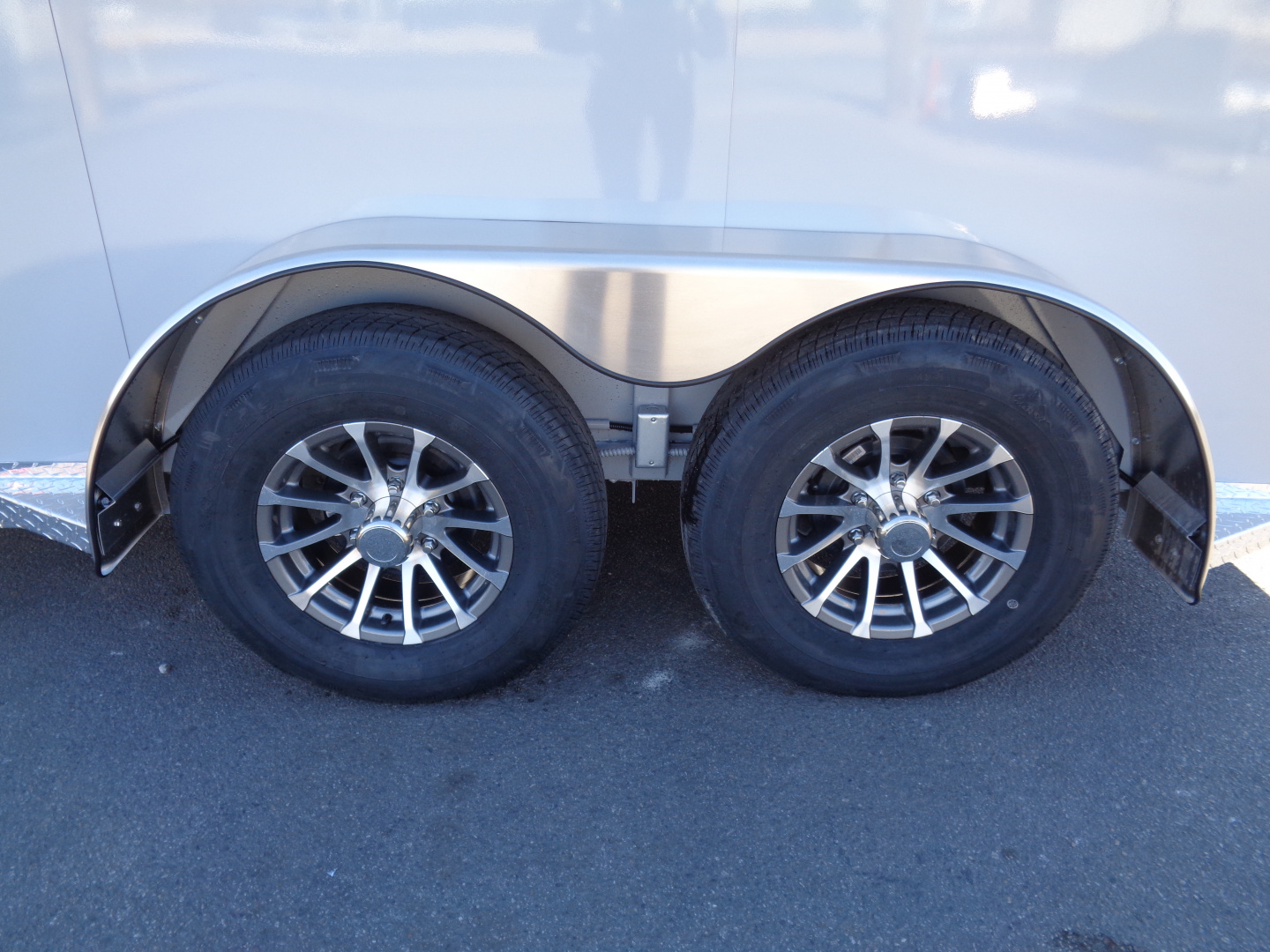 New 2026 Trails West *ADV MX II 2H * ADVENTURE MX II 2-Horse Slant Load Horse Trailer w/ Titanium Package