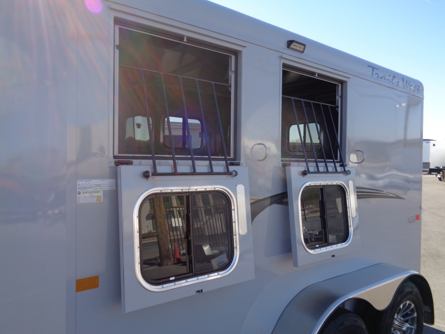 New 2026 Trails West *ADV MX II 2H * ADVENTURE MX II 2-Horse Slant Load Horse Trailer w/ Titanium Package