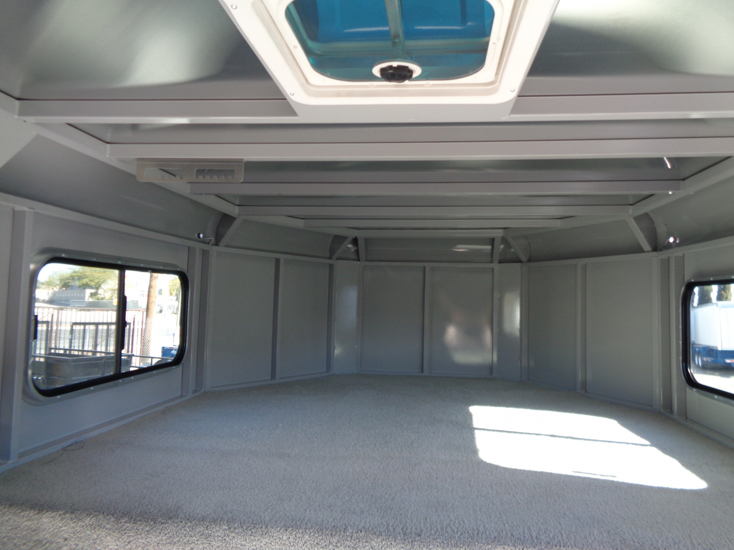 New 2026 Trails West ADVENTURE MX GN 3-Horse Gooseneck Horse Trailer w/ Titanium Package