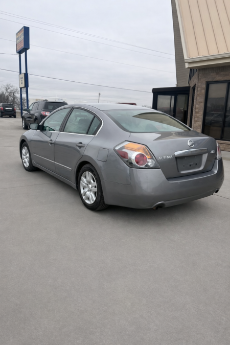 Used 2009 Nissan Altima