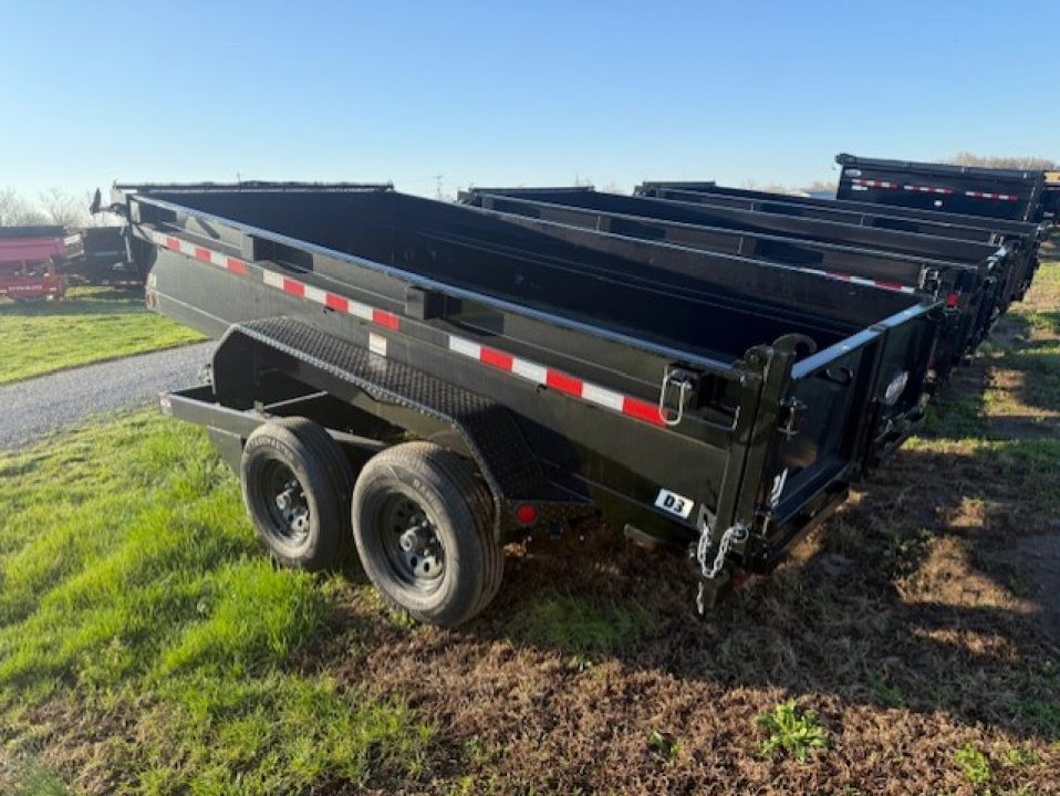New 2026 PJ Trailers 72"x12' D3 w/ HYDRAULIC JACK Dump Trailer