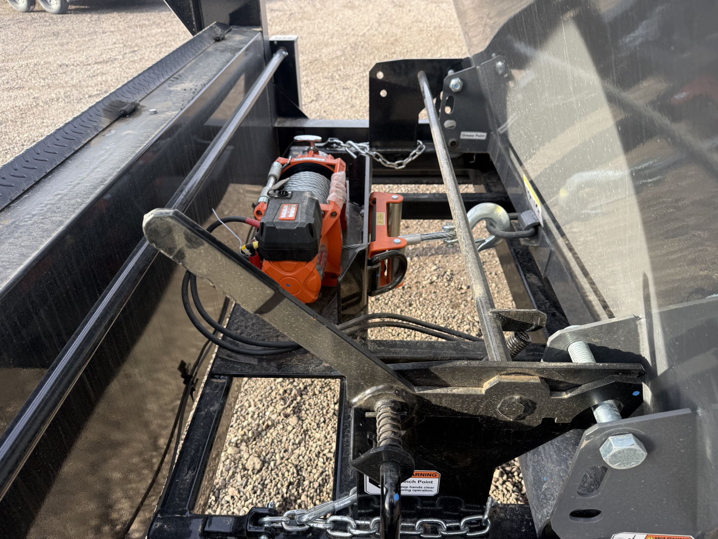 New 2026 Horizon Roll Off Dump Bin - Trailer Sold Independent