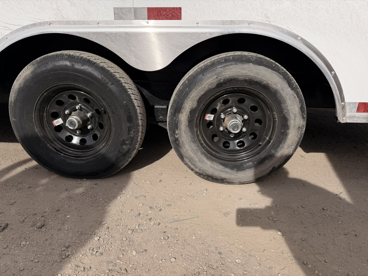 New 2026 Royal 8-20-1.5V Enclosed Car Hauler