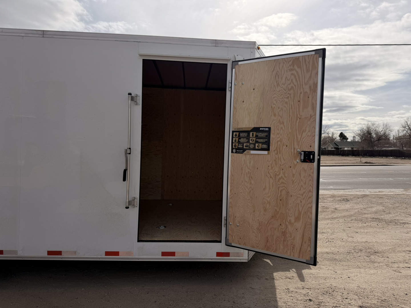 New 2026 Royal 8-20-1.5V Enclosed Car Hauler