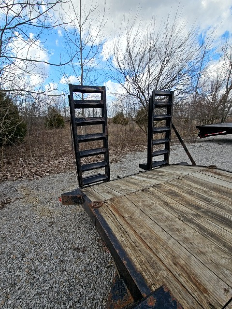 Used 2004 Interstate Trailers 7x20 (18+2) 12K Equipment Trailer