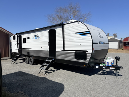 New 2026 Coachmen Clipper 292TB Travel Trailer