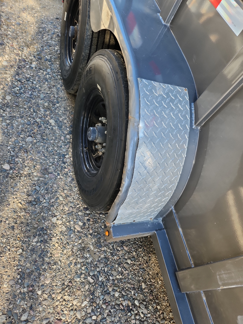 Used 2025 Titan Trailer CHALLENGER STOCK 16'