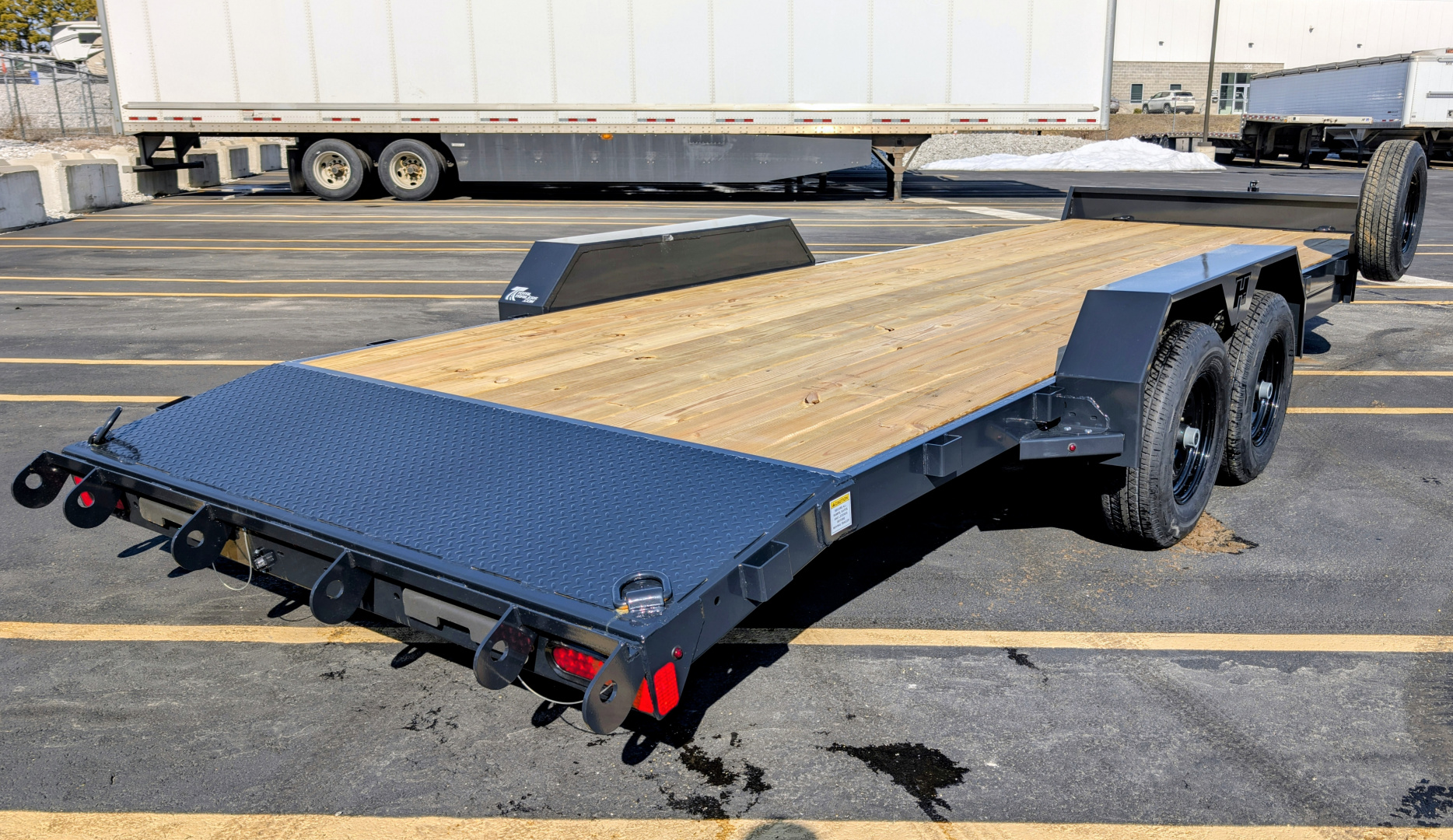 New Hillcrest 10202SC 22' 10K (GVWR) 82" Wide Car Hauler
