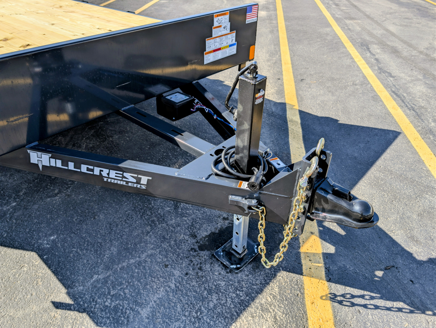 New Hillcrest 10202SC 22' 10K (GVWR) 82" Wide Car Hauler
