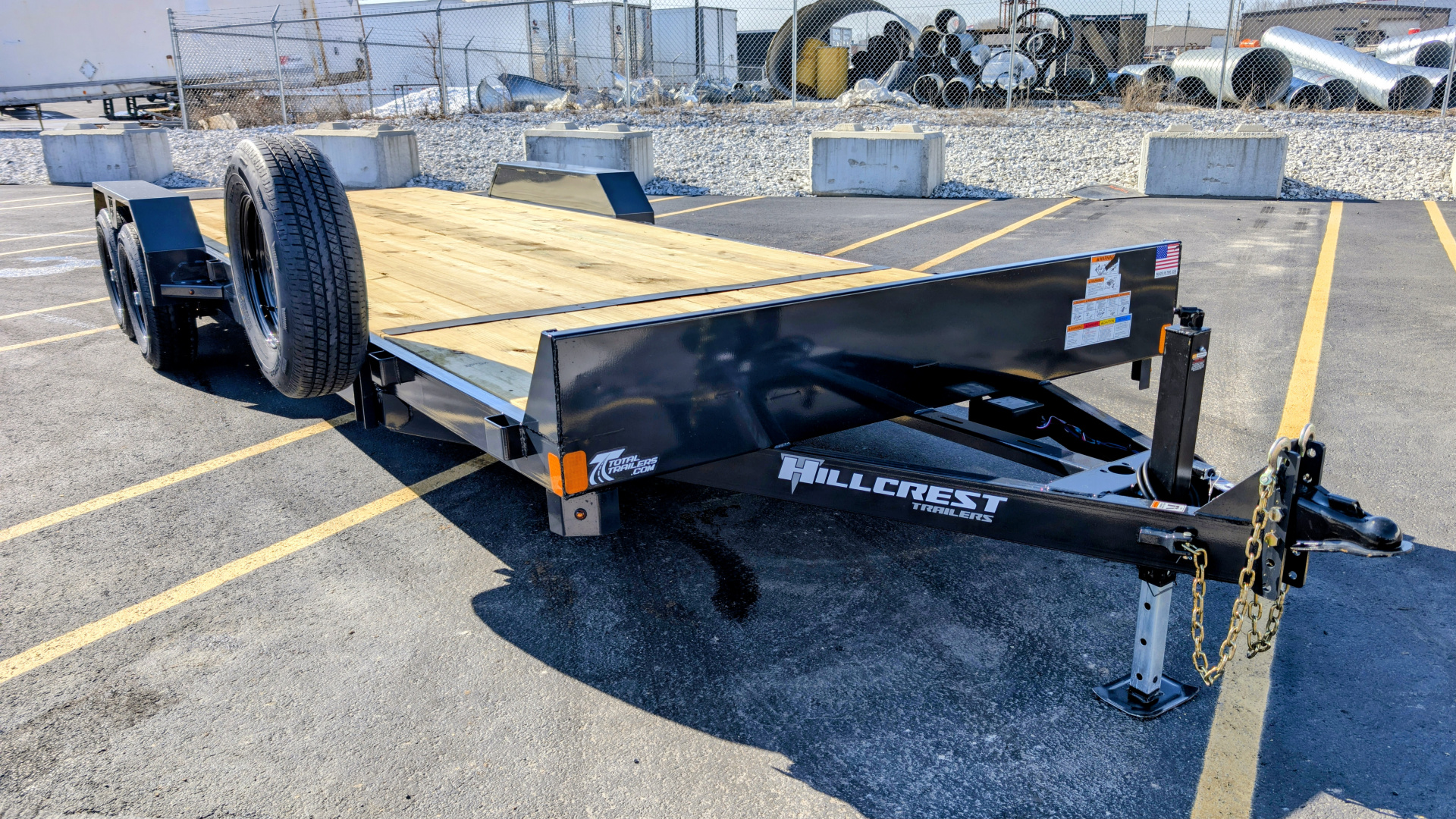 New Hillcrest 10202SC 24' 10K (GVWR) 82" Wide Car Hauler