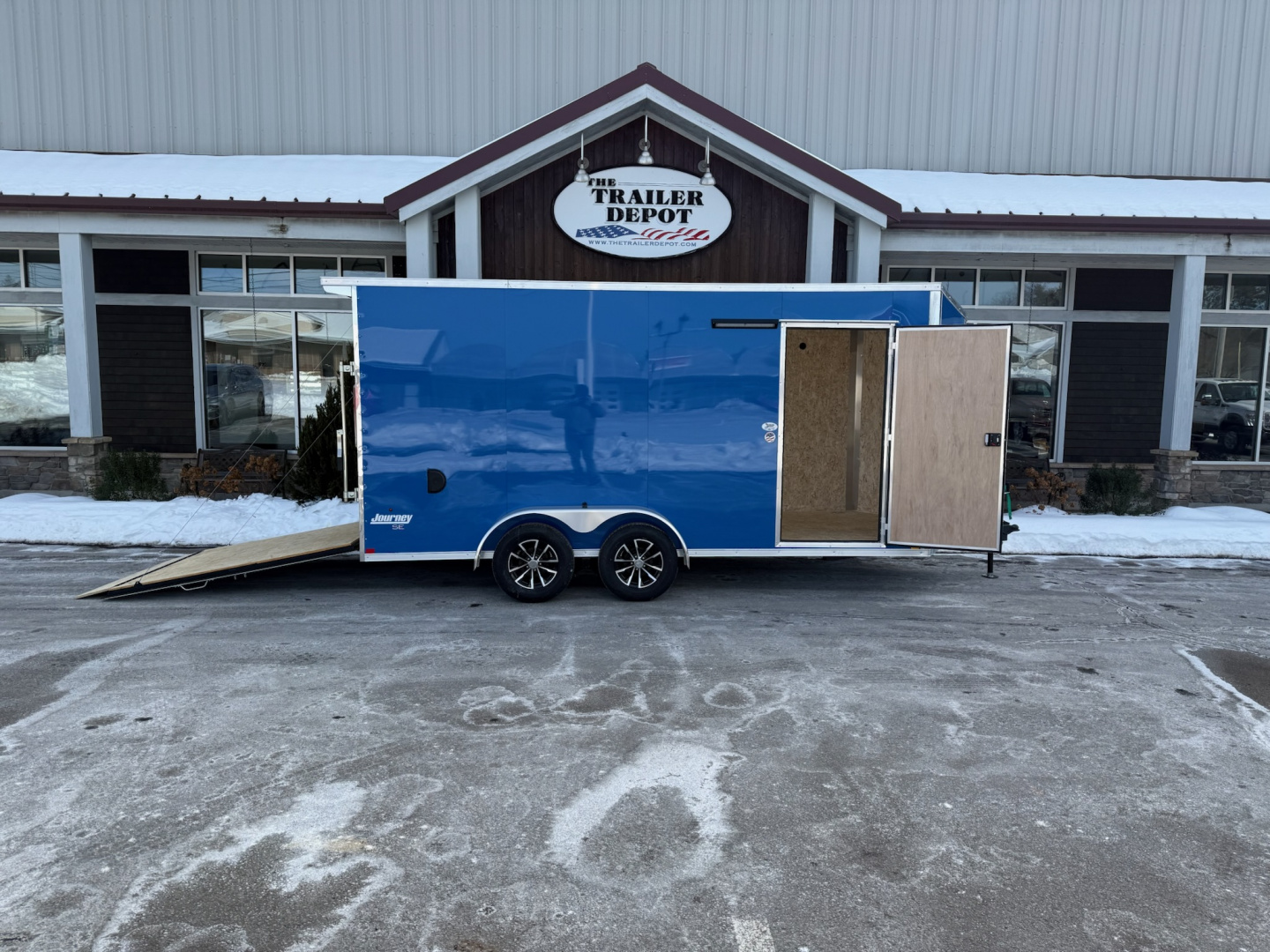 New Pace American 7' x 16' + V-Nose Enclosed Cargo Trailer with Ramp Door 7K