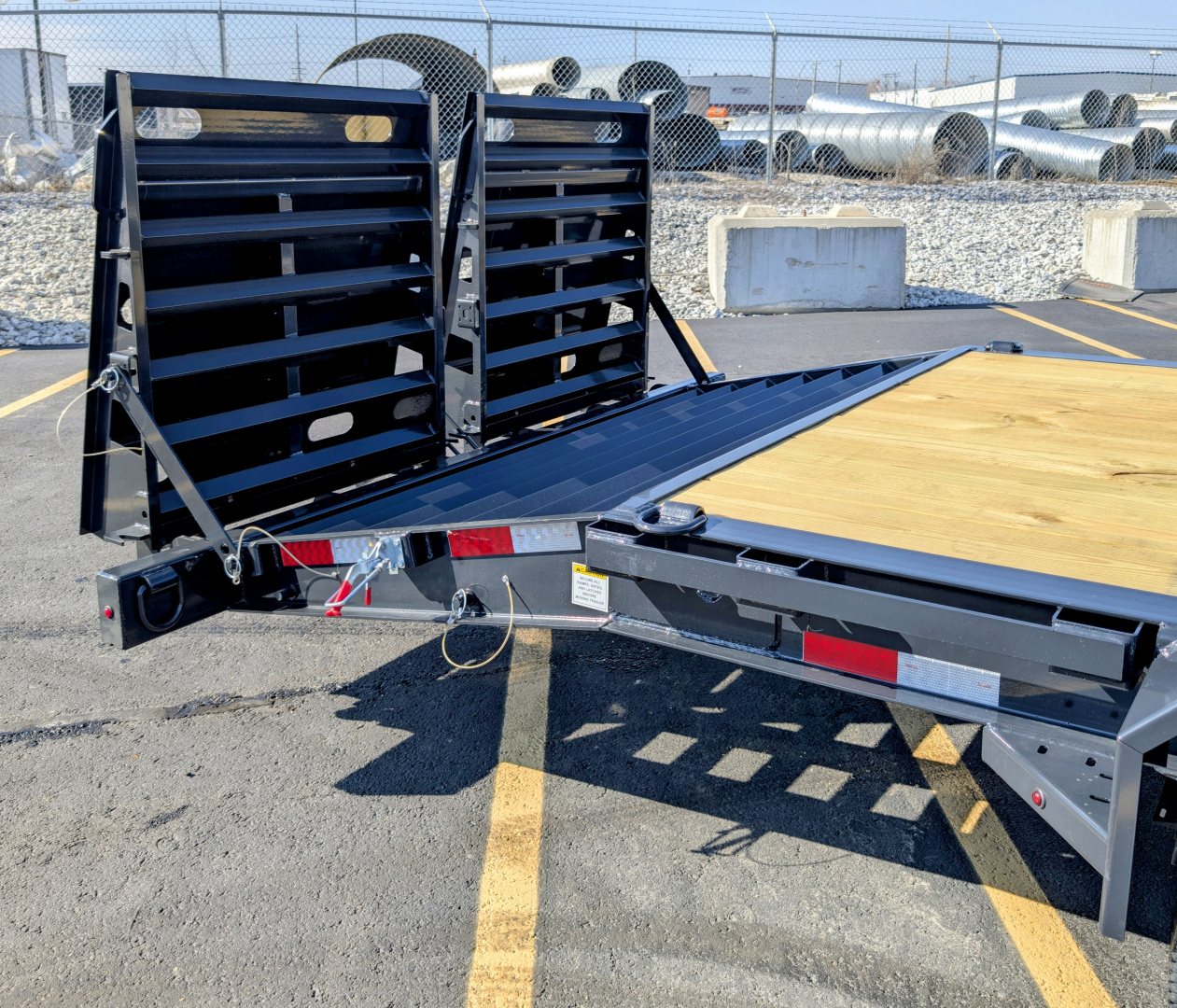 New Hillcrest 176193SE 22' I-Beam, Max Ramps 17.6K (GVWR) Equipment Trailer