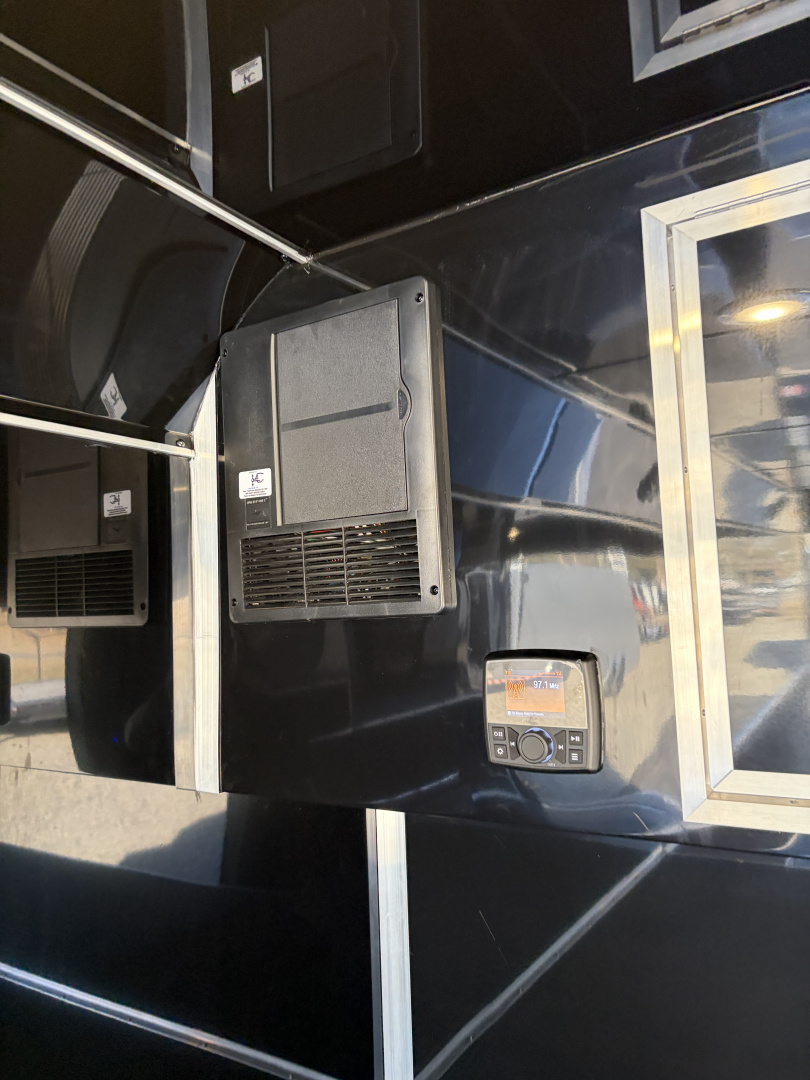 Used 2026 Haulmark EDGE 24 Race Trailer, Sportsman Plus Package, Polycor, Insulated, 12000 GVWR