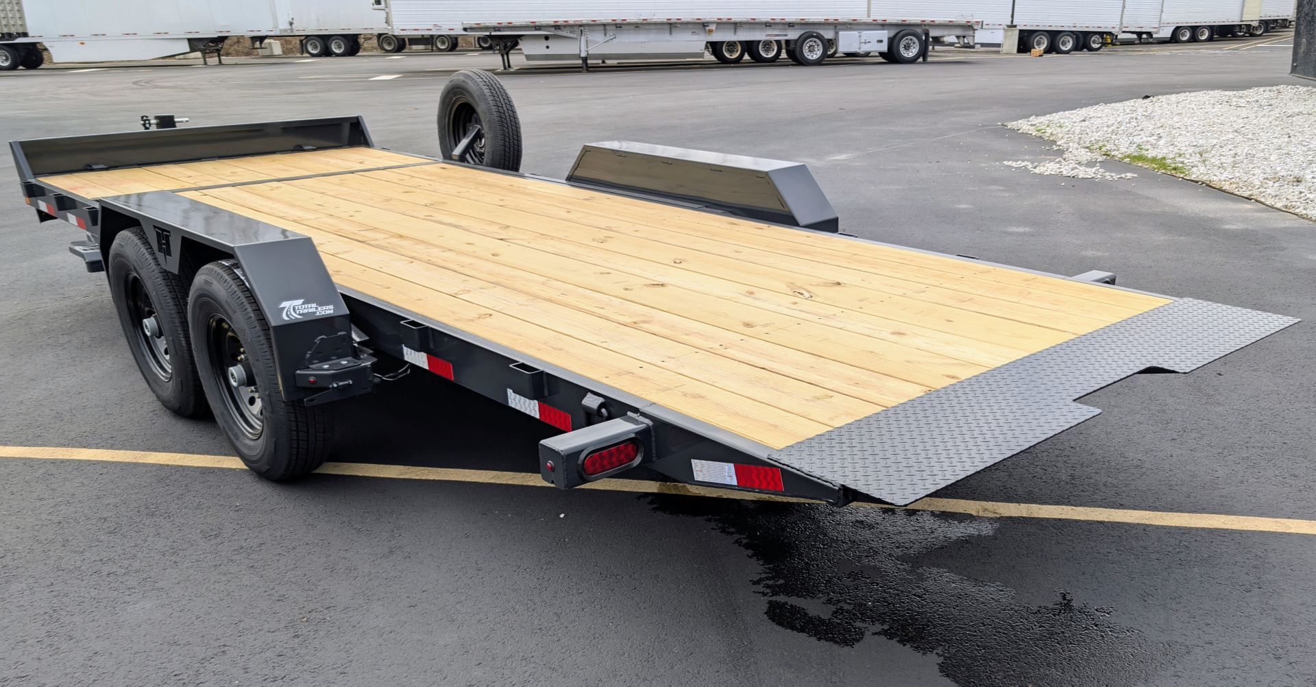 New Hillcrest 14164SPT 20' Partial Tilt 14K (GVWR) Equipment Trailer
