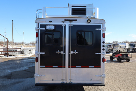 Used 2014 Bison Trailers 4Horse LQ Horse Trailer