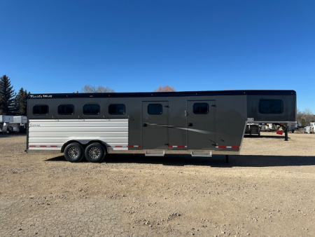 New 2026 Trails West Sierra 4 Horse