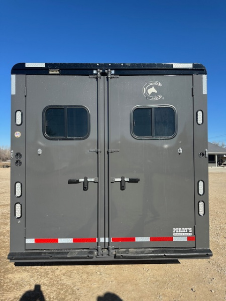 New 2026 Trails West Sierra 4 Horse