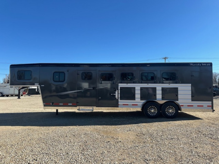 New 2026 Trails West Sierra 4 Horse