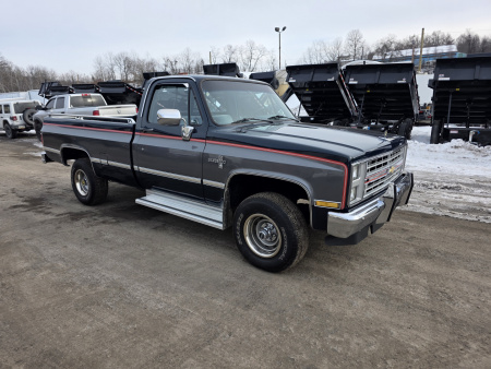 Used 1987 Chevrolet R/V 10 SERIES Truck