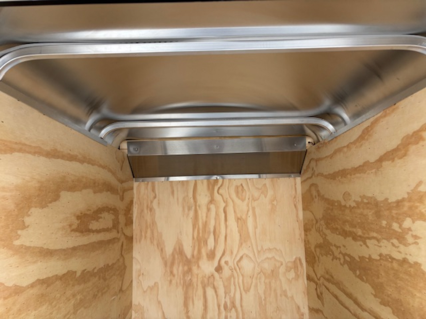 New 2026 Car Mate Trailers CM406CC CUSTOM CARGO Cargo / Enclosed Trailer * 4X6 2K * Barn Door *