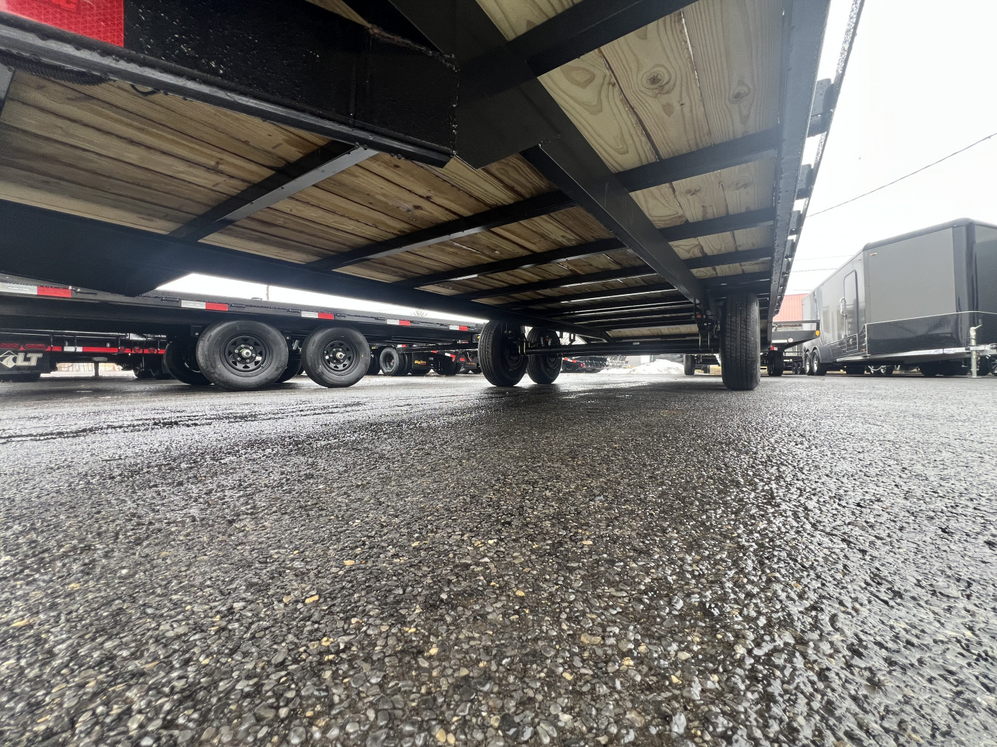 New 2026 Sure-Trac 8.5x22 (19+3) 10K Low Profile Deckover Trailer