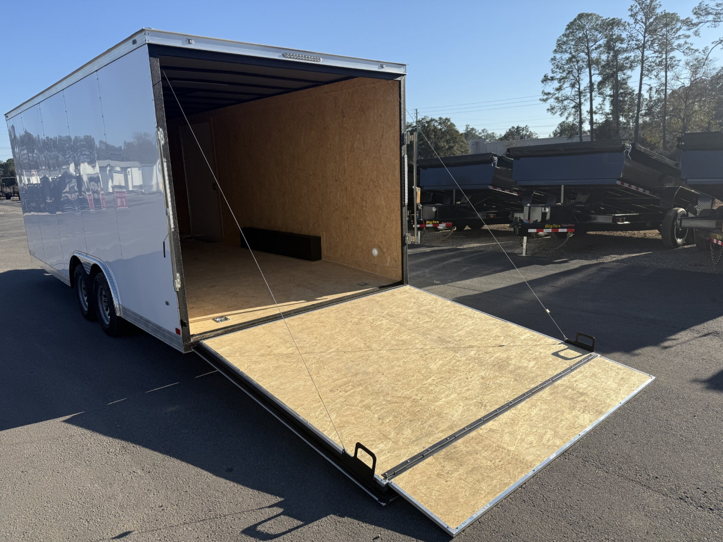 New TX8.5X20TA2 Texas Trailers 8.5' x 20' Cargo / Enclosed Trailer w/ Ramp Door & 48" Side Door