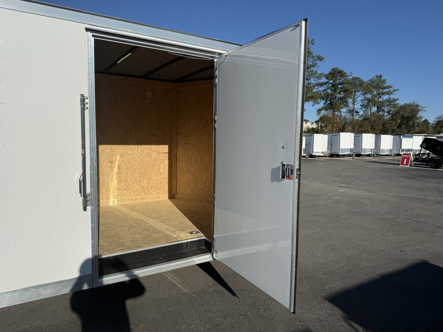 New TX8.5X20TA2 Texas Trailers 8.5' x 20' Cargo / Enclosed Trailer w/ Ramp Door & 48" Side Door