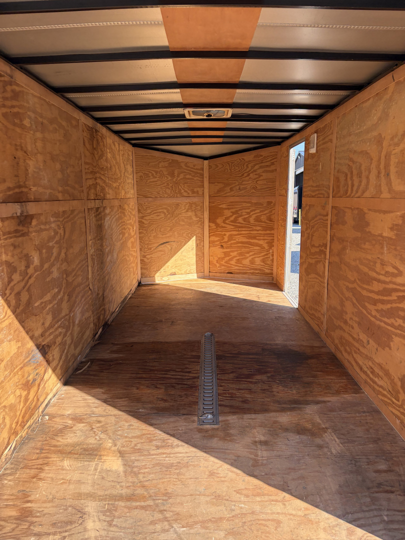 Used 2015 Look 7X14 Enclosed Trailer, 7K GVWR, 6' 3" Interior Height, Ramp Door