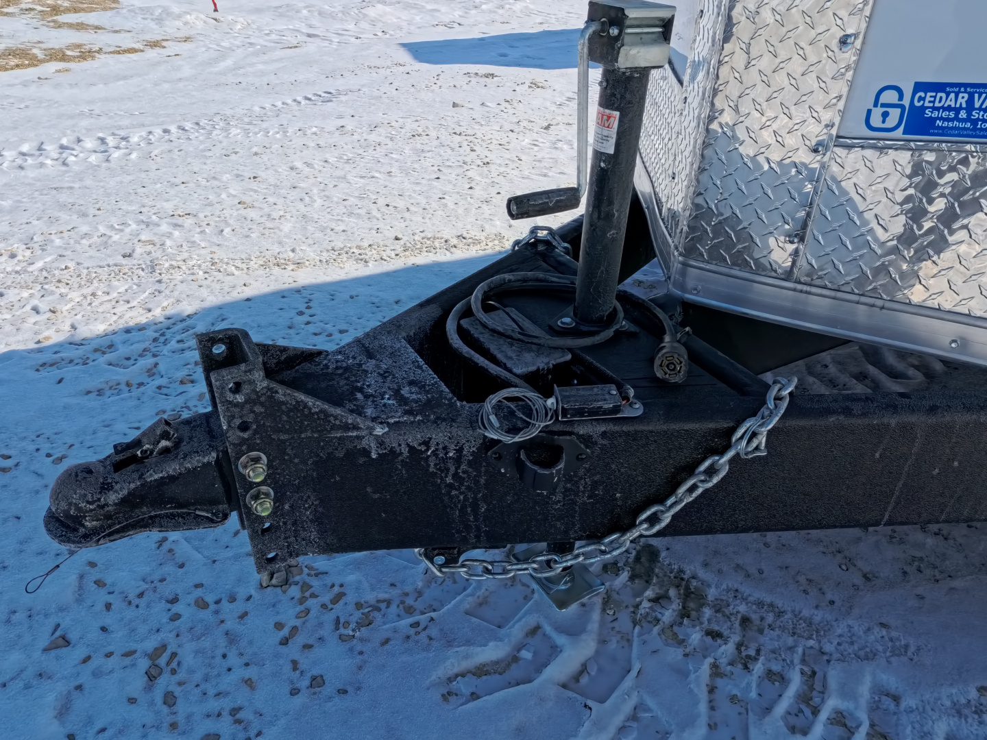 New 2026 Formula Trailers 8.5 x 28 x 7 Conquest Flat Top Sloped V-Nose Car Hauler with 10k GVWR Cargo / Enclosed Trailer