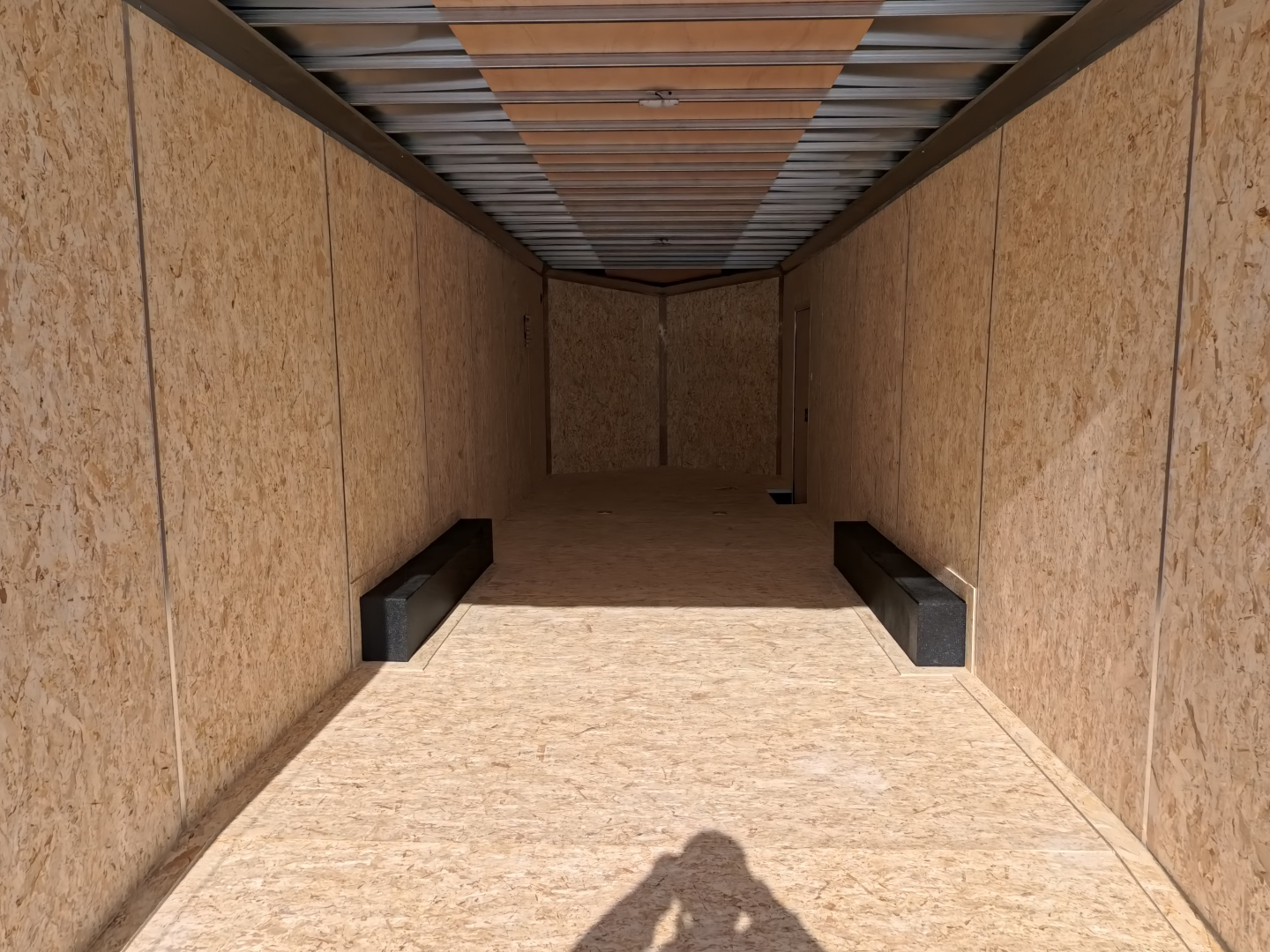 New 2026 Formula Trailers 8.5 x 28 x 7 Conquest Flat Top Sloped V-Nose Car Hauler with 10k GVWR Cargo / Enclosed Trailer