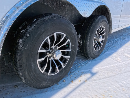 New 2026 Formula Trailers 8.5 x 28 x 7 Conquest Flat Top Sloped V-Nose Car Hauler with 10k GVWR Cargo / Enclosed Trailer