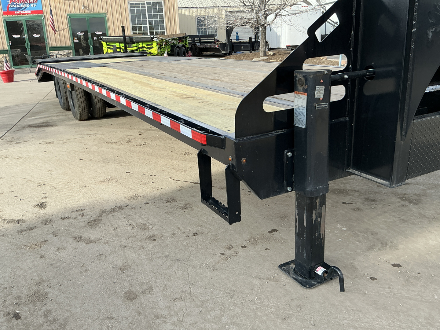 Used 2024 Midsota NFB32-GN-259 Flatbed Trailer
