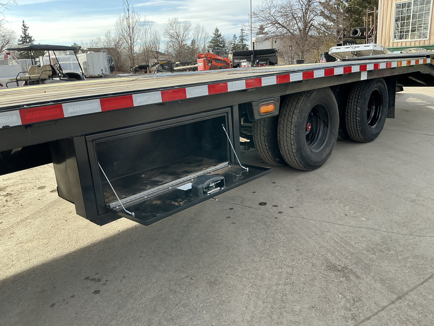 Used 2024 Midsota NFB32-GN-259 Flatbed Trailer