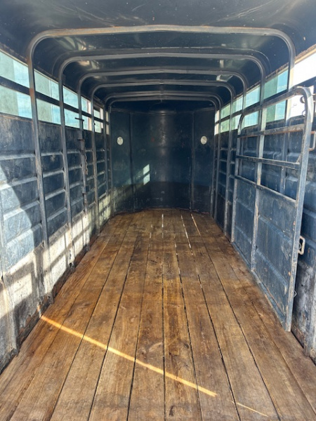 Used 2004 K & O 16' Stock