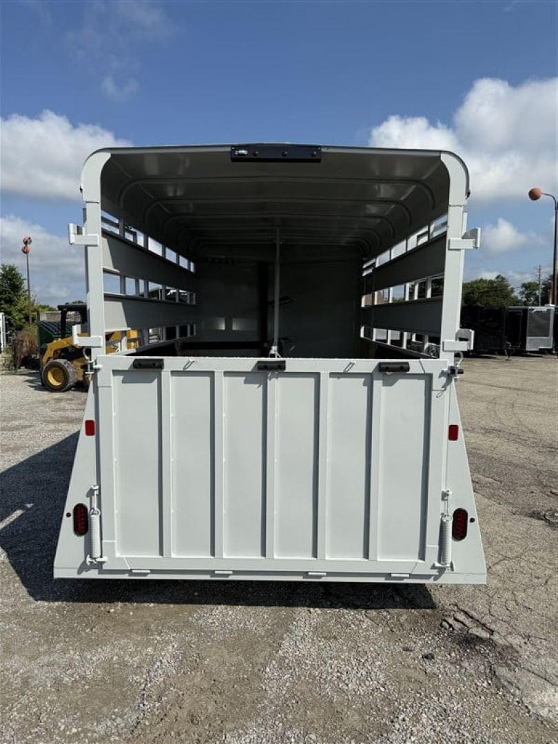 New 2026 Valley 2 HORSE STRAIGHT LOAD w/ RAMP >> EXTRA TALL & WIDE