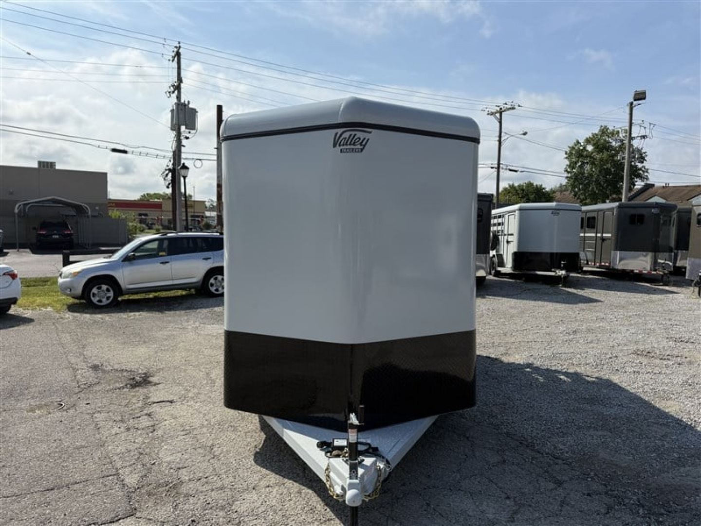 New 2026 Valley 2 HORSE STRAIGHT LOAD w/ RAMP >> EXTRA TALL & WIDE