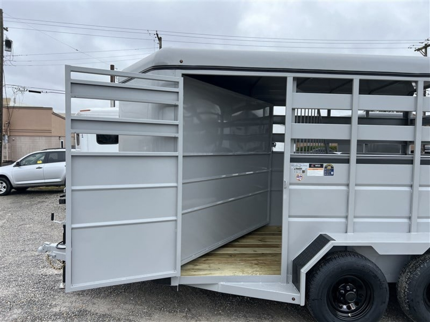 New 2026 Valley 2 HORSE SLANT LOAD COMBO STANDARD 7' Tall