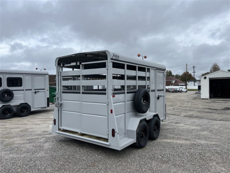 New 2026 Valley 2 HORSE SLANT LOAD COMBO STANDARD 7' Tall