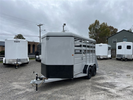 New 2026 Valley 2 HORSE SLANT LOAD COMBO STANDARD 7' Tall