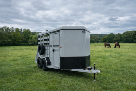 New 2026 Valley 2 HORSE SLANT LOAD COMBO STANDARD 7' Tall