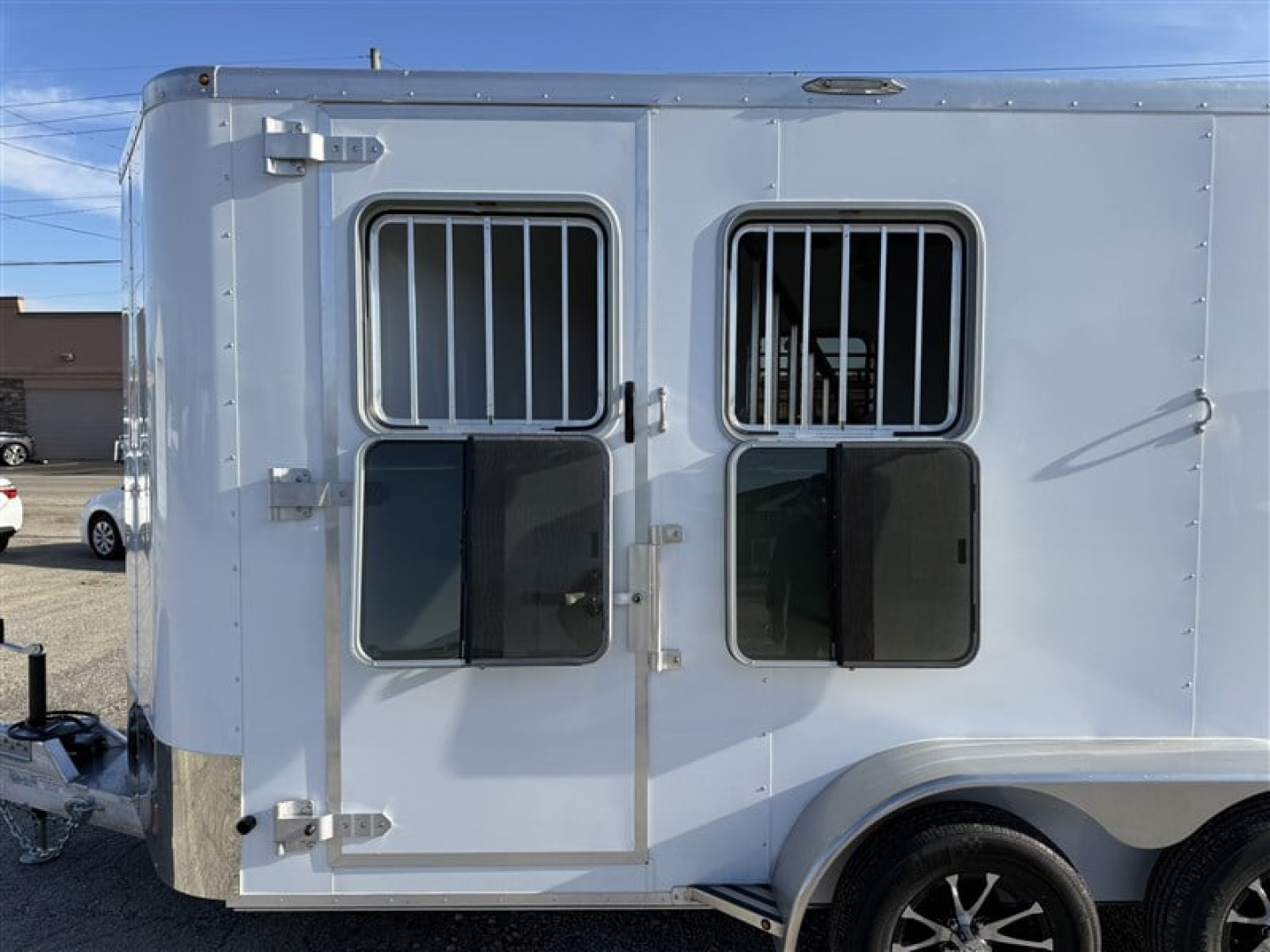 New 2026 Kiefer KRUISER 2 HORSE SLANT LOAD