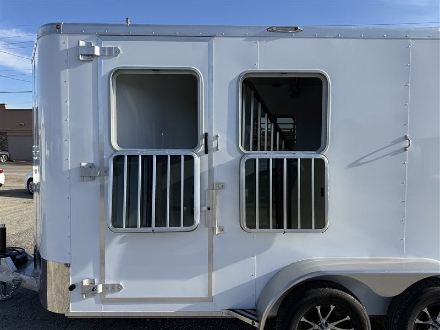 New 2026 Kiefer KRUISER 2 HORSE SLANT LOAD