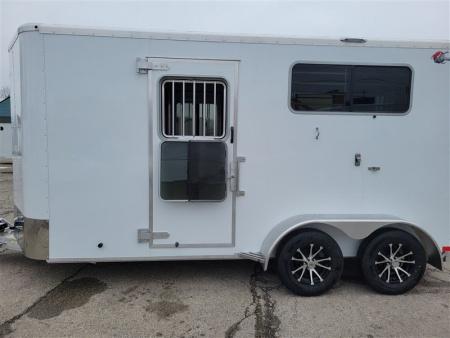 New 2026 Kiefer 2 HORSE STRAIGHT LOAD w/ RAMP Horse Trailer