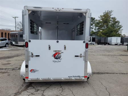 New 2026 Kiefer 2 HORSE STRAIGHT LOAD w/ RAMP Horse Trailer