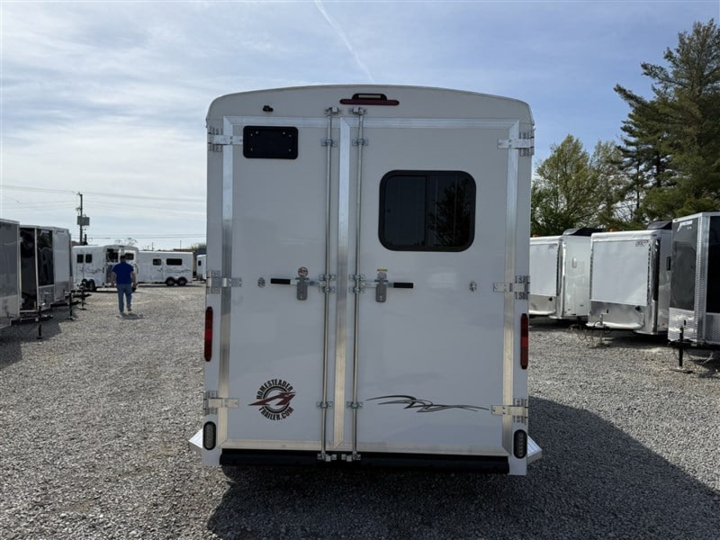 New 2026 Homesteader STALLION 3 HORSE SLANT LOAD HD