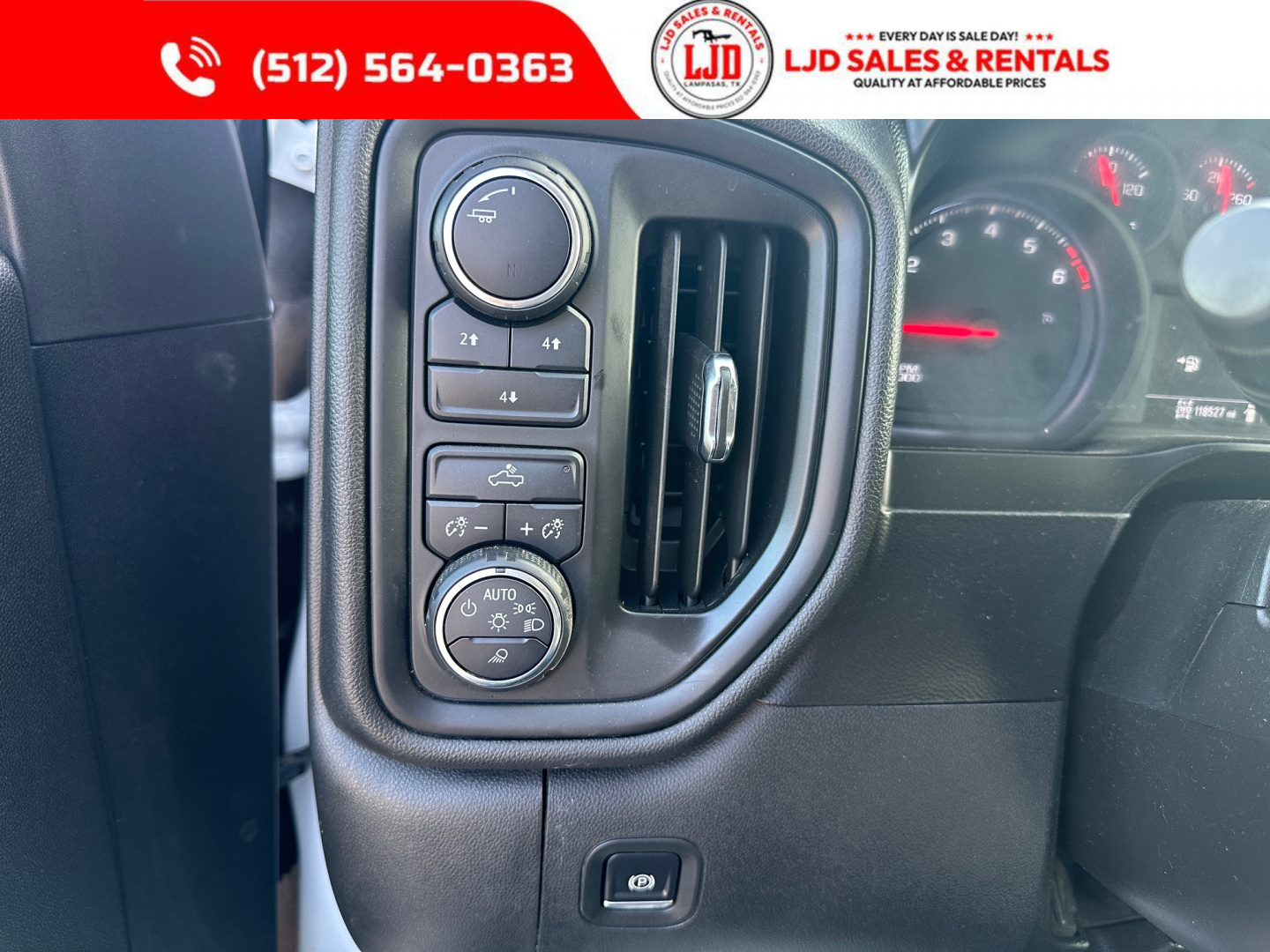 Used 2020 Chevrolet - Silverado 2500HD 4x4 DBL Cab - 118k Miles - 1 Owner