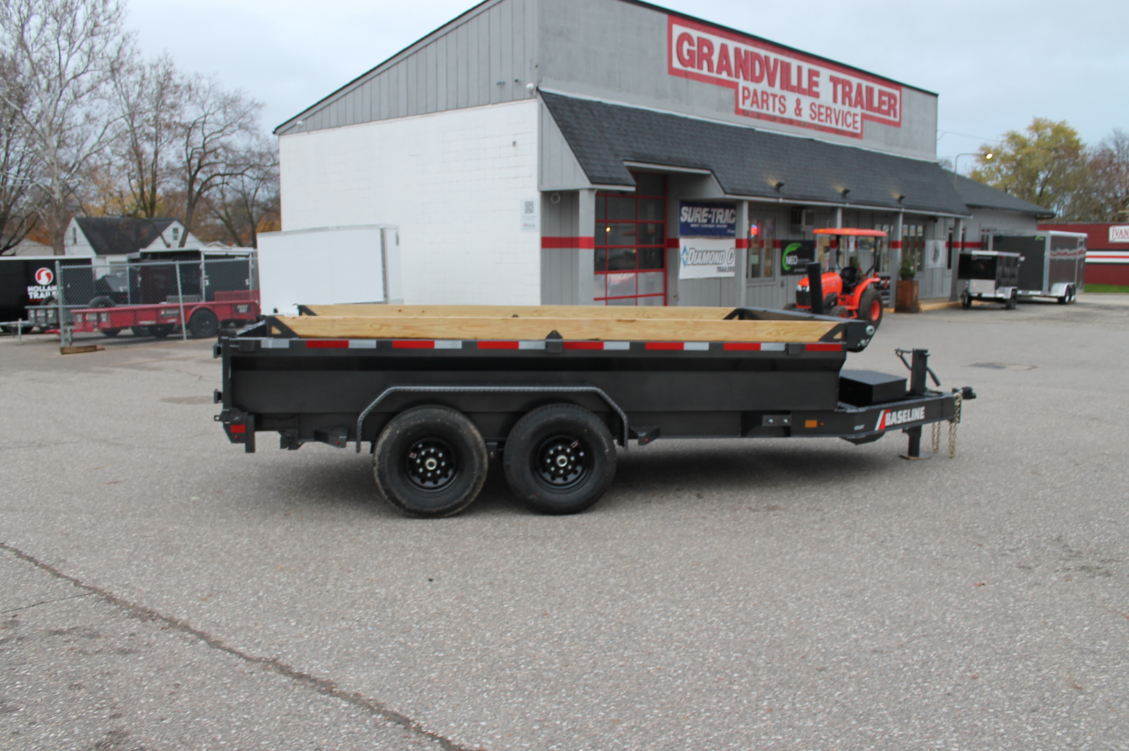 New 2026 Diamond C Trailers BASELINE HDU208 16X82 Dump Trailer