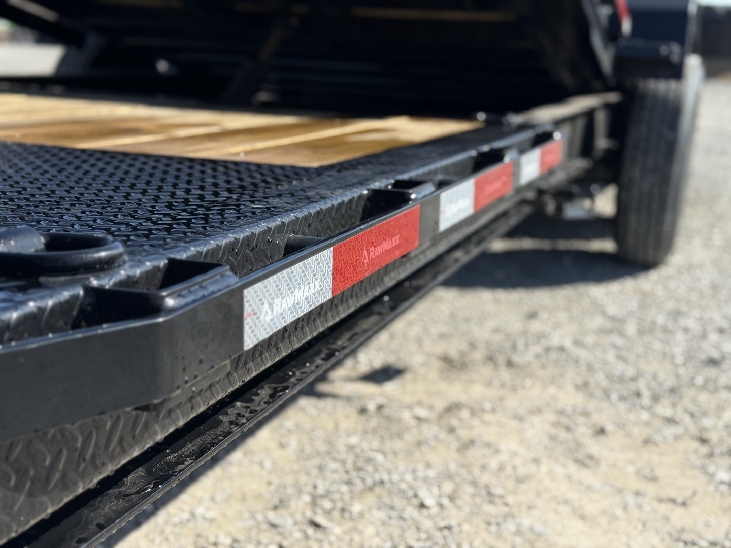 New 2026 RawMaxx G7X 83X24 GOOSENECK TILT W/14 PLY TIRES AND RHINO LINER ON FENDERS 14K GVWR Tilt Trailer